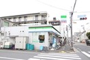 ファミリーマート大田東糀谷店(コンビニ)まで109m Ｃａｌｉｃｏ羽田