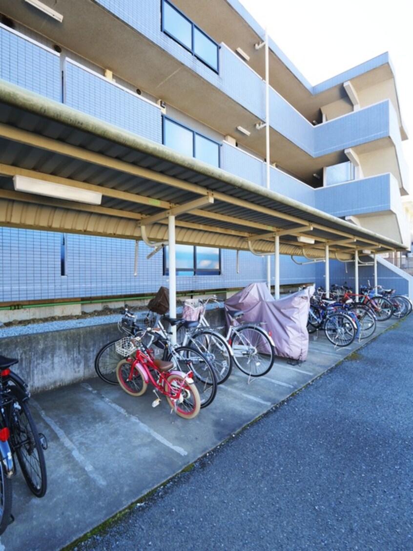 駐輪場 グランパレス弐番館