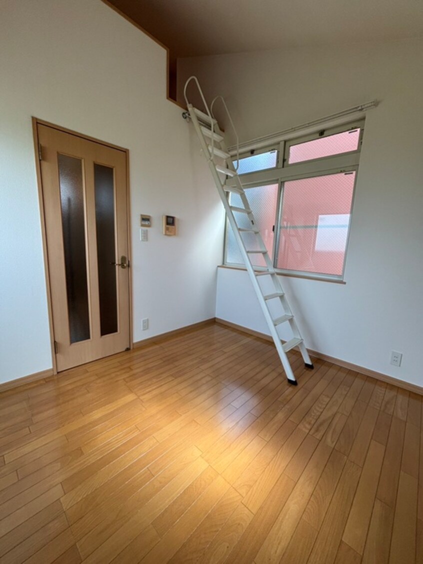 居室 グリ－ンコ－ト中野島