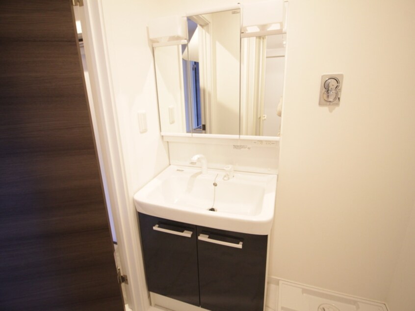 洗面 エクレール鴨居Ⅱ