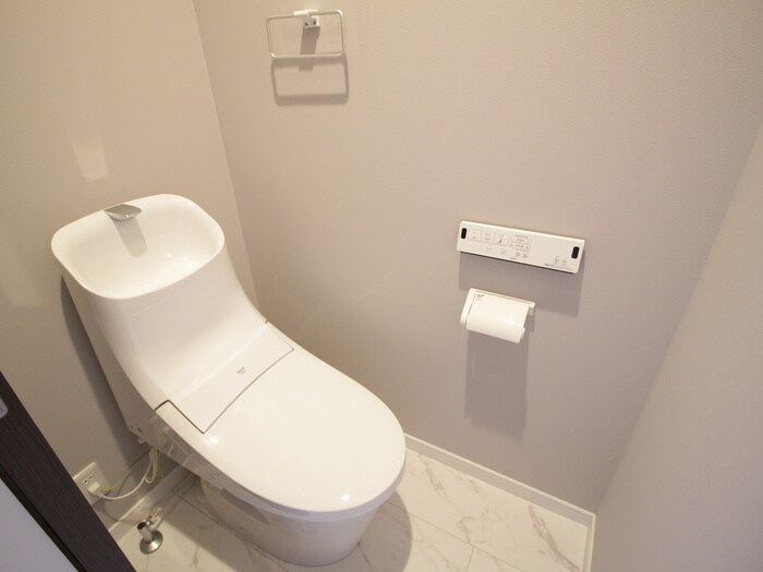 トイレ エクレール鴨居Ⅱ