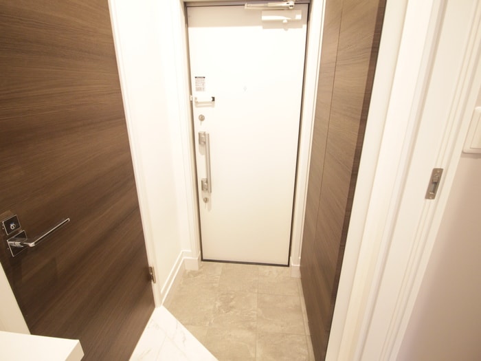 玄関 エクレール鴨居Ⅱ