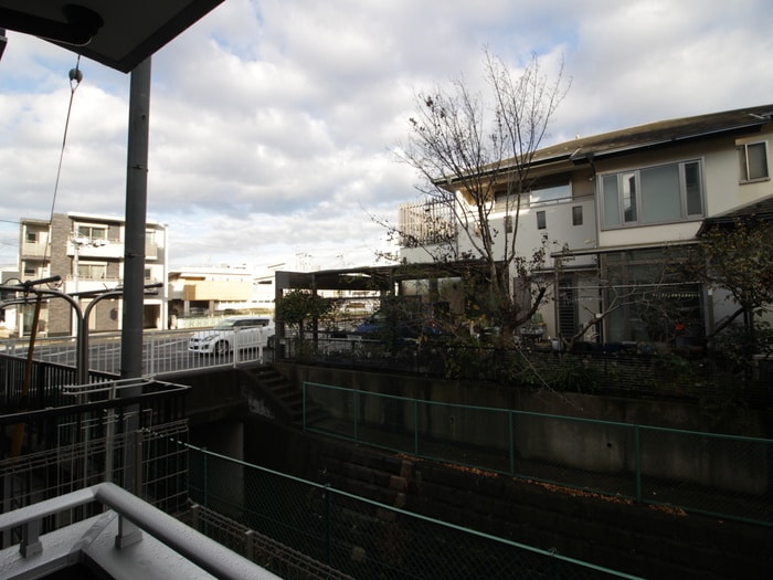 室内からの展望 エクレール鴨居Ⅱ