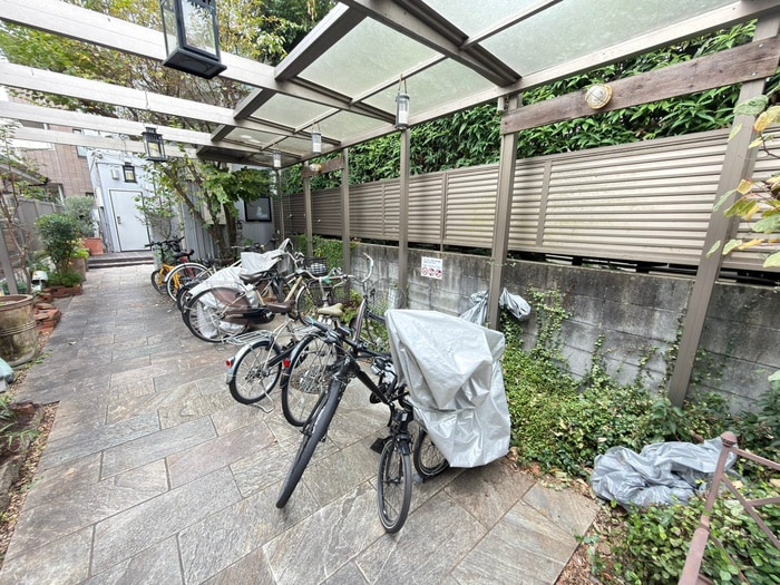 駐輪場 ＳＥＡＳＯＮ ＯＮＥ ＨＩＬＬＳ