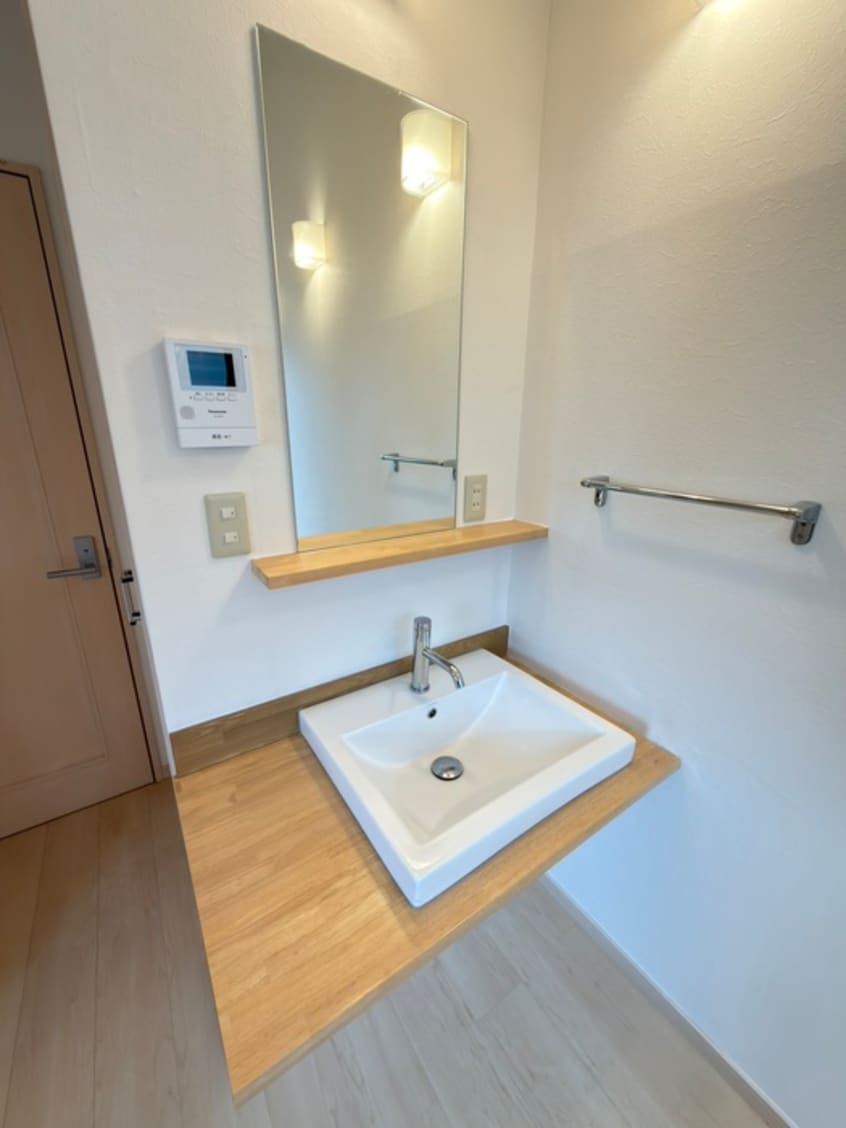 洗面 ＳＥＡＳＯＮ ＯＮＥ ＨＩＬＬＳ