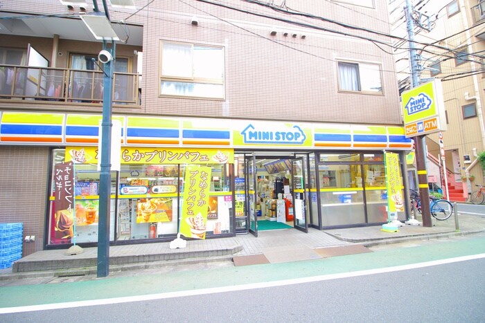 ミニストップ中板橋駅前店(コンビニ)まで120m Ｃｏｎｔｅｌ中板橋