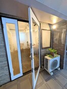 玄関 ファーストステージ東村山 １Ｆ