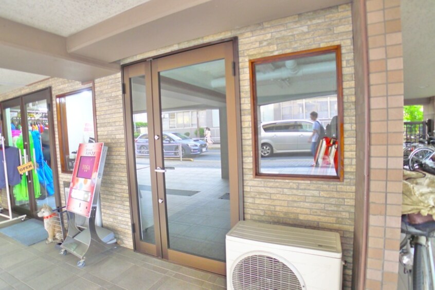 玄関 ファーストステージ東村山 １Ｆ