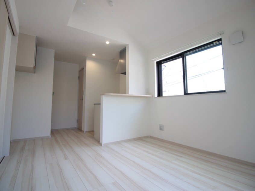 居室 APRILE GOHONGI