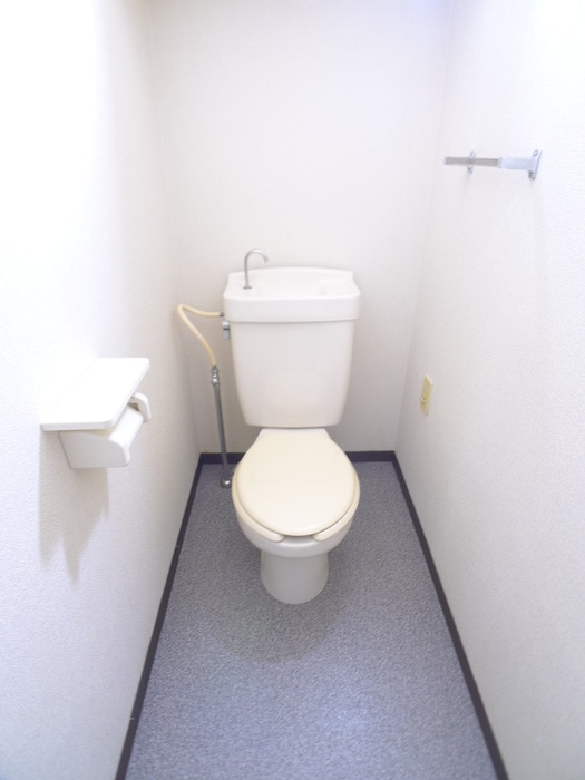 トイレ ハイツ城山