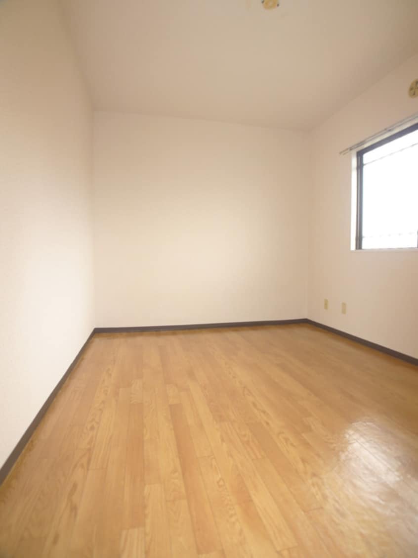 居室 ハイツ城山