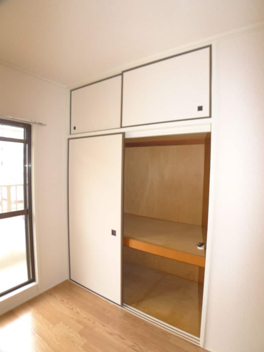 収納 ハイツ城山