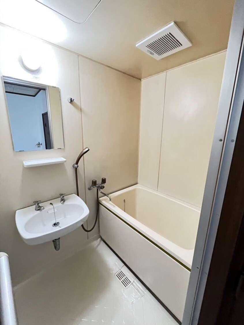 バス／シャワールーム等 ハーフヒルズⅡ