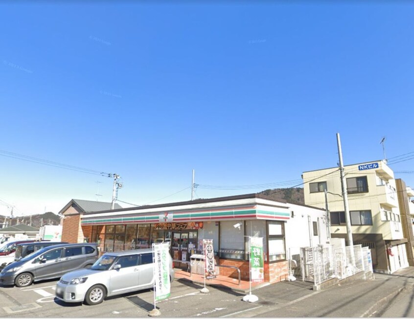 セブンイレブン(コンビニ)まで440m ハーフヒルズⅡ