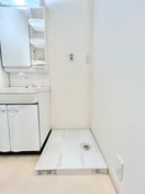 洗濯機置場 BEL、GRAVIA、TAKAHASHI