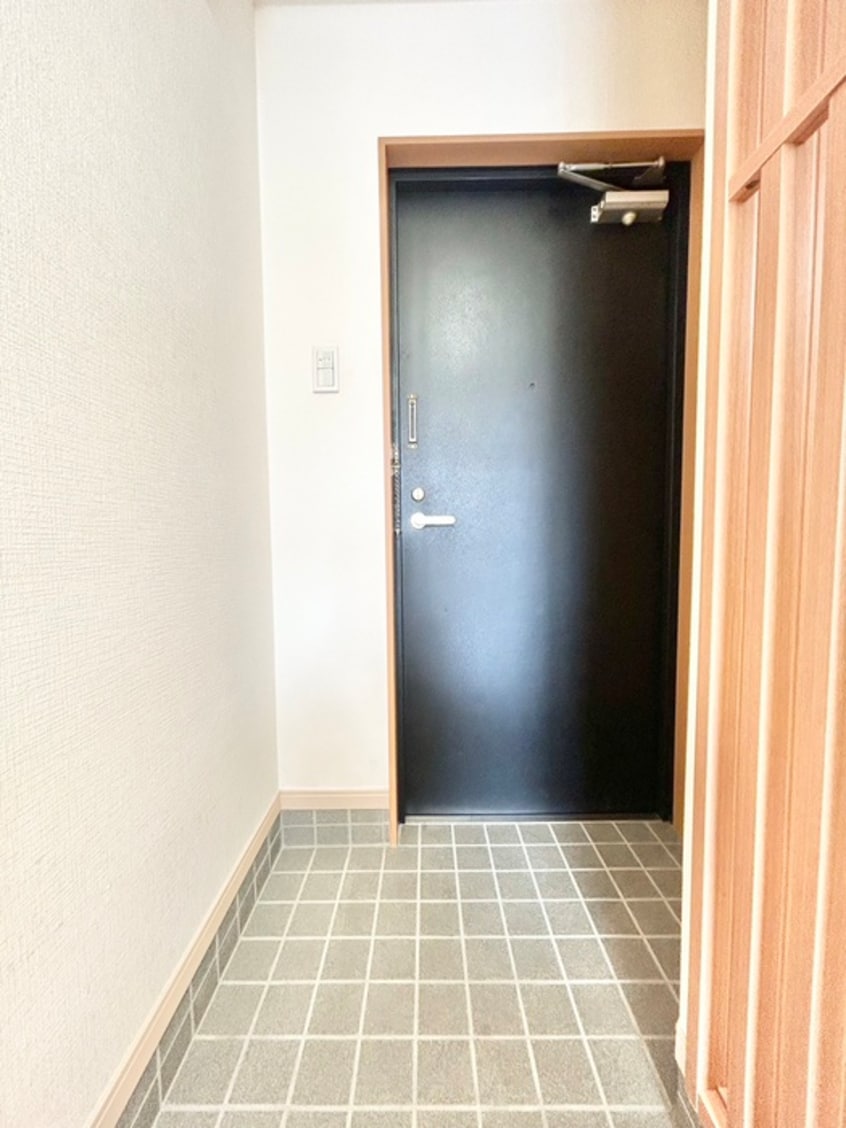 玄関 BEL、GRAVIA、TAKAHASHI