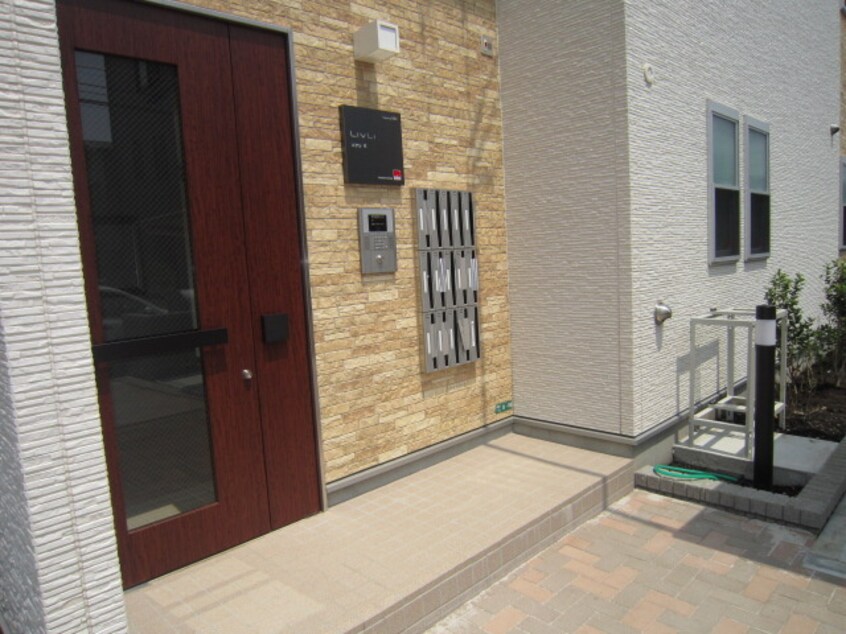 エントランス部分 リブリ・花