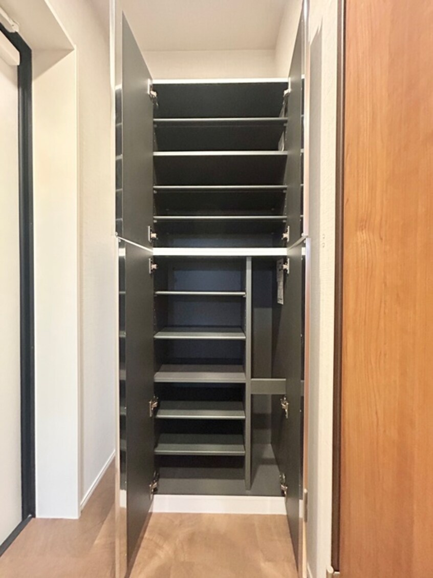 靴箱 ＦＡＩＲ東向島