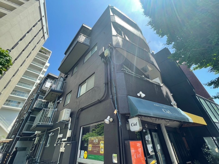 外観写真 目白台サンハイツ