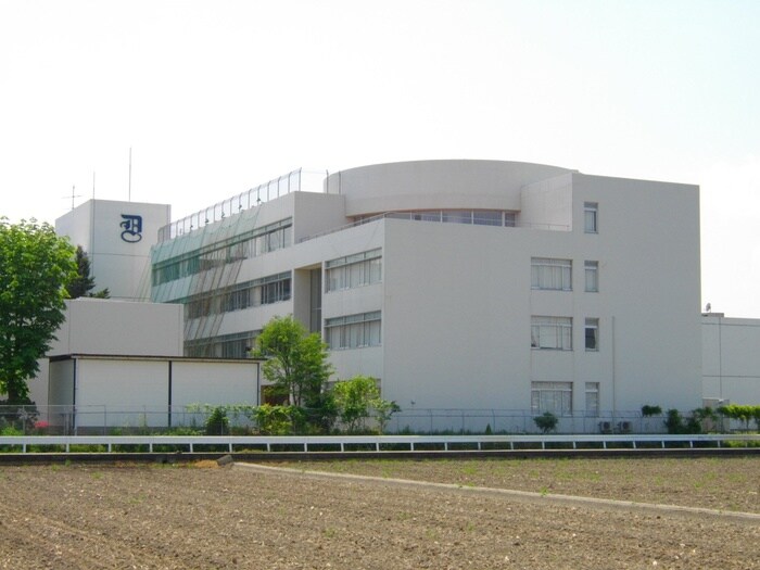 獨協埼玉中学・高等学校(中学校/中等教育学校)まで485m Ｋｏｌｅｔ越谷三野宮