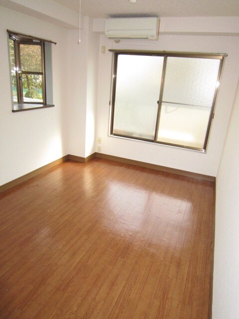 居室 ウィンク松木