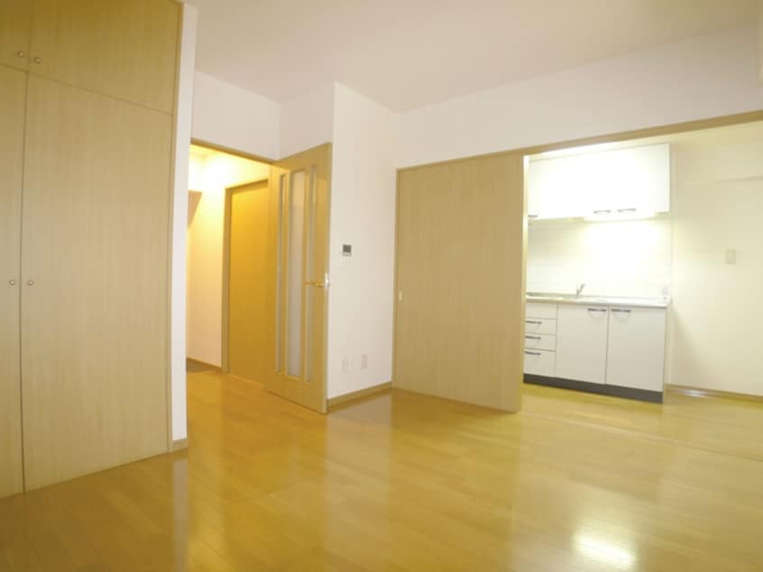 居室 ピュアコ－トＪ