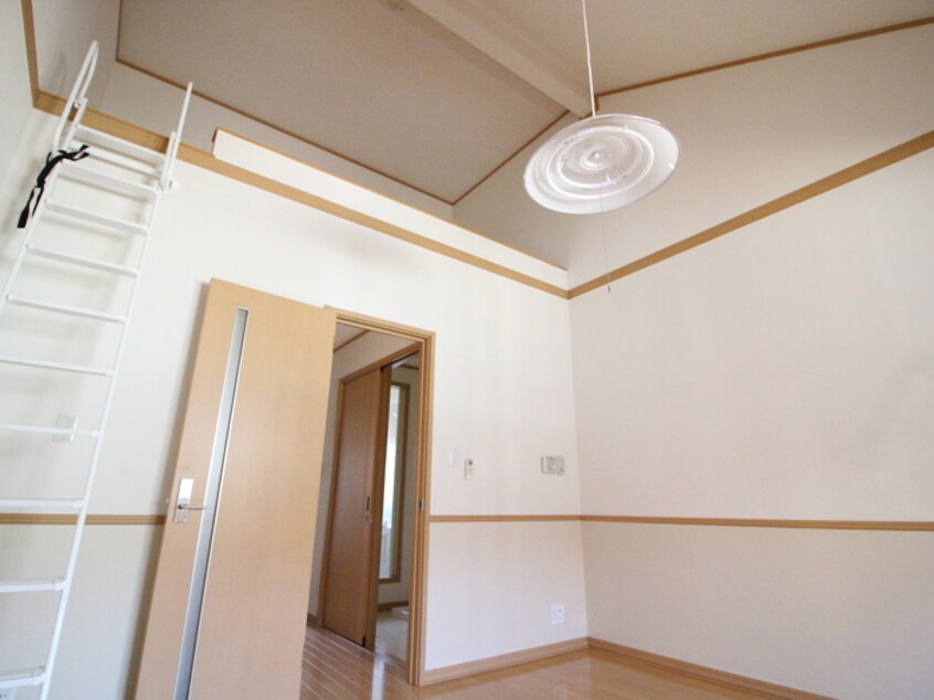 居室 パ－ムグロ－ヴ