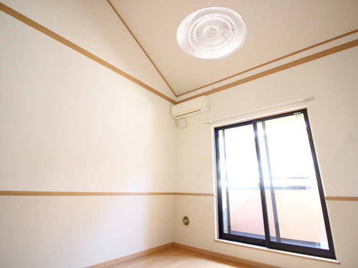 居室 パ－ムグロ－ヴ