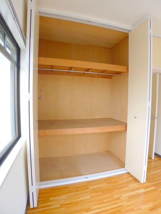 収納 ロ－ゼブランシェ