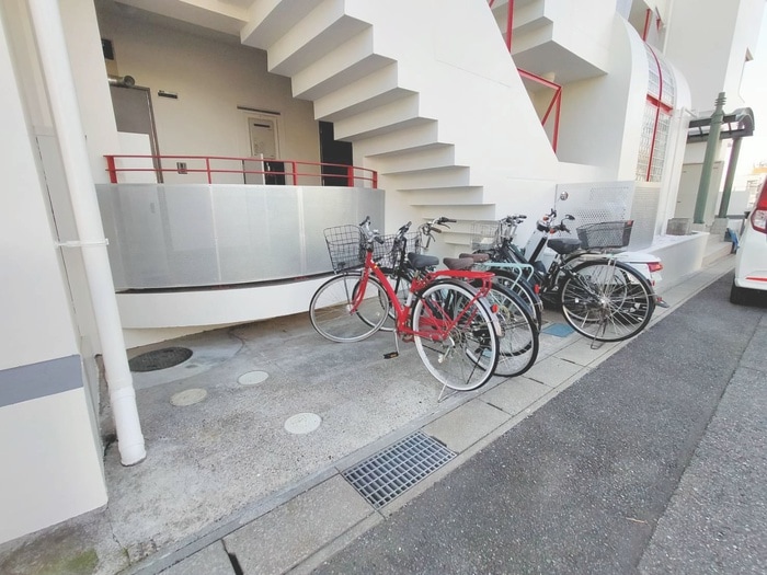 駐輪場 ピノ・カーポ幕張本郷