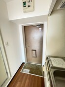 玄関 モンテリサイア淵野辺