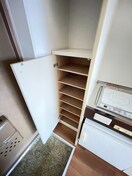 靴箱 モンテリサイア淵野辺