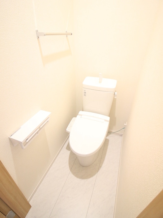 トイレ クレールメゾン