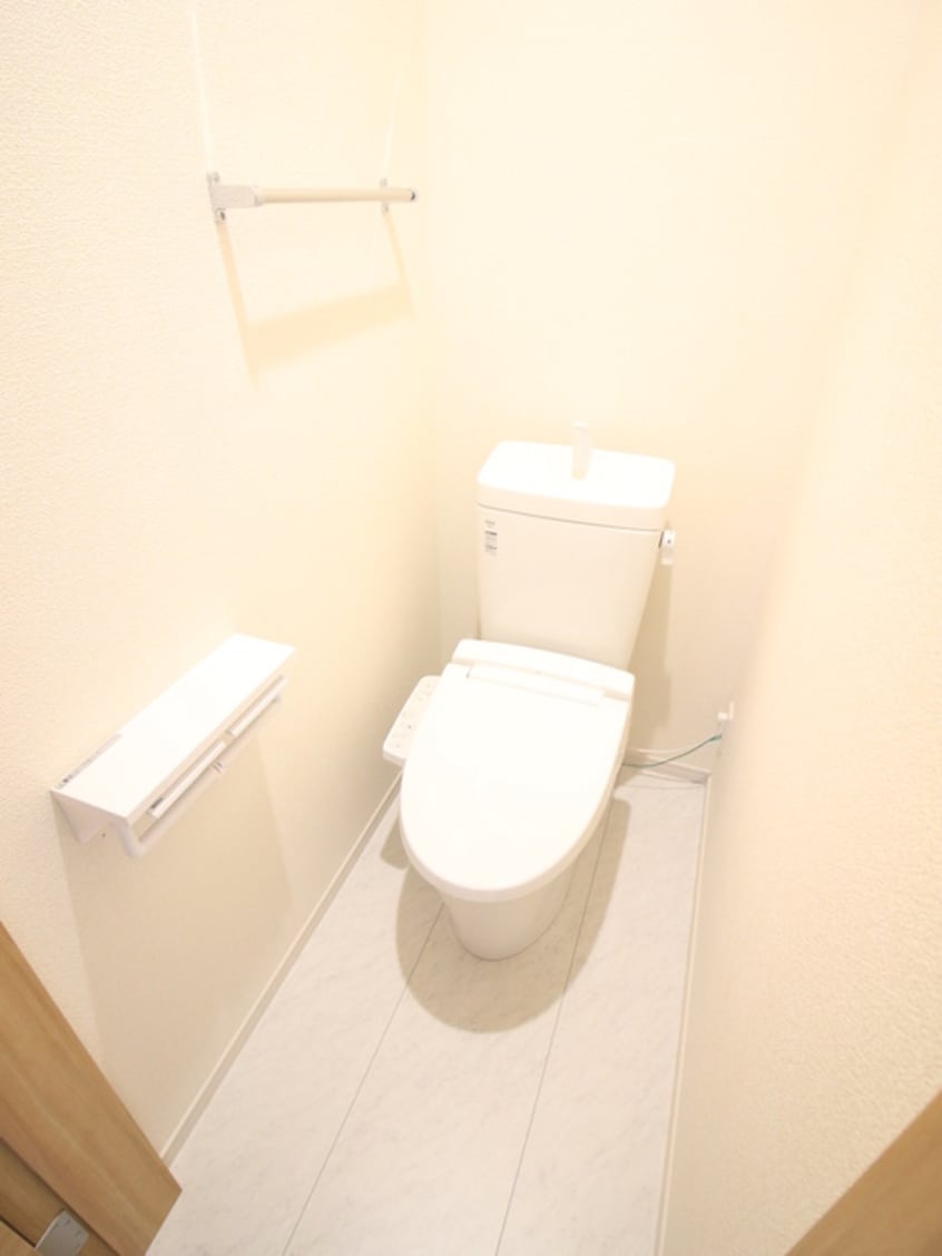 トイレ クレールメゾン