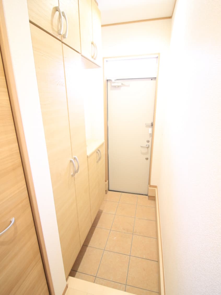 玄関 クレールメゾン