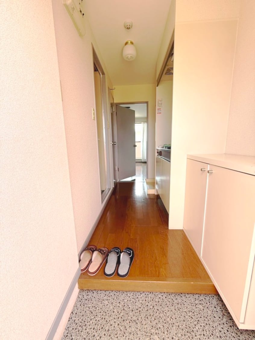 玄関 サンパレス