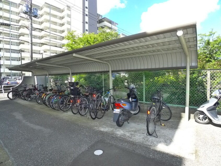 駐輪場 ニュ－松戸コ－ポ　Ｂ棟