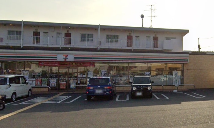セブン-イレブン 岩槻西原台１丁目店(コンビニ)まで46m リブリ・岩槻Ⅱ