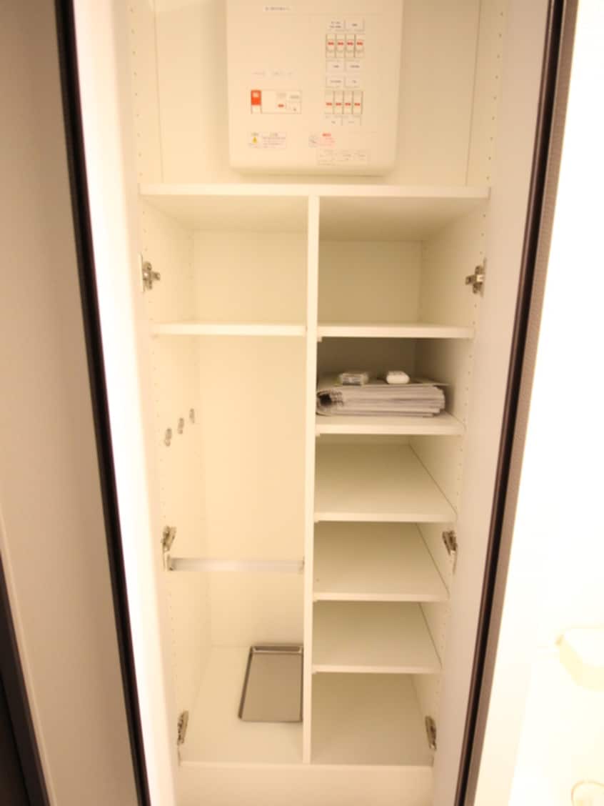 靴箱 ﾌﾟﾚｰﾙ･ﾄﾞｩｰｸ志村坂上Ⅱ（315）