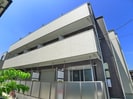 フロンティアの外観