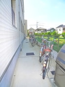 駐輪場 フロンティア