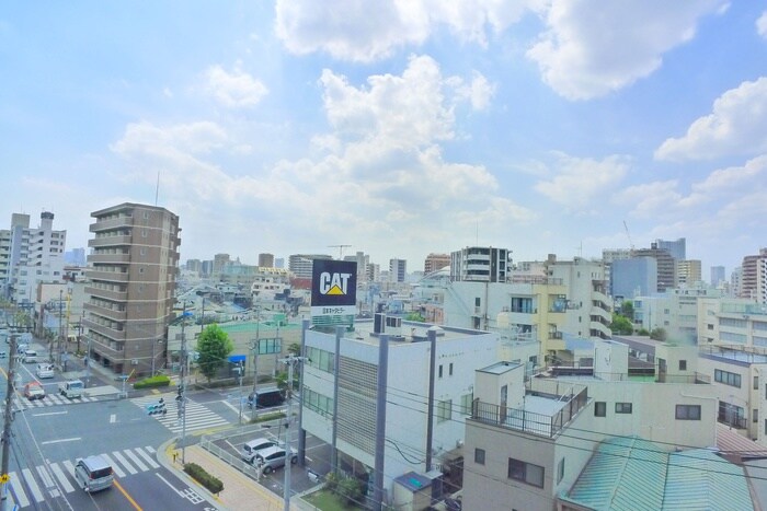 室内からの展望 ホ－ムズ隅田