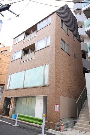 メゾン・ド・ロン西麻布