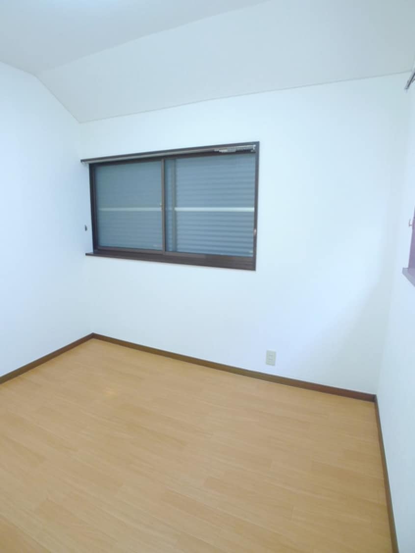 居室 ファミ－ルハイム