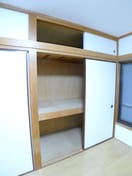 収納 ファミ－ルハイム