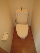 トイレ フローレンス小山