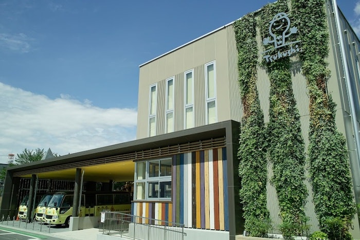 つくし幼稚園(幼稚園/保育園)まで210m プラシードカーサ