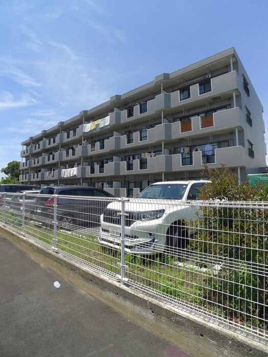 駐車場 サンアゼリア弐番館