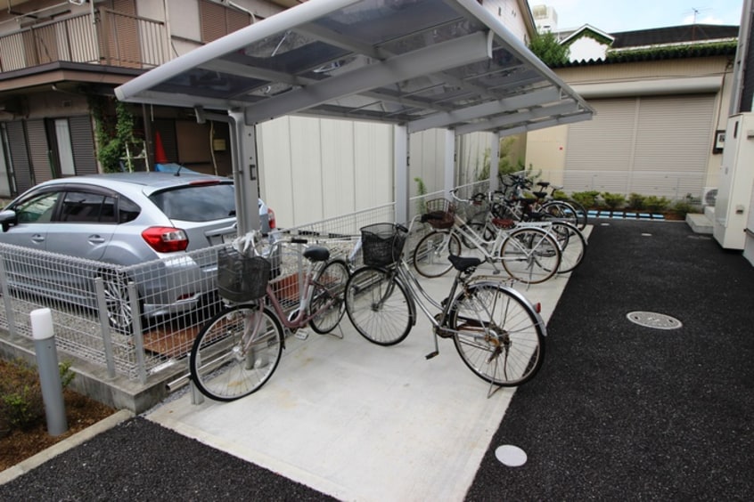 駐輪場 ｗｉｓｔｅｒｉａ