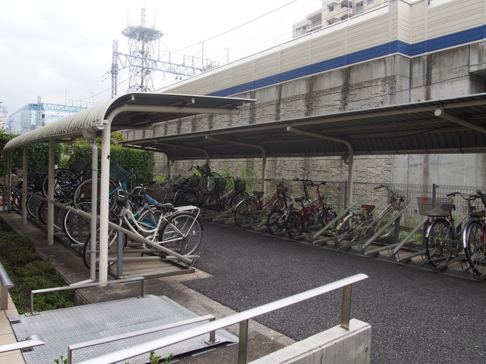 駐輪場 アソシエ－ル溝の口